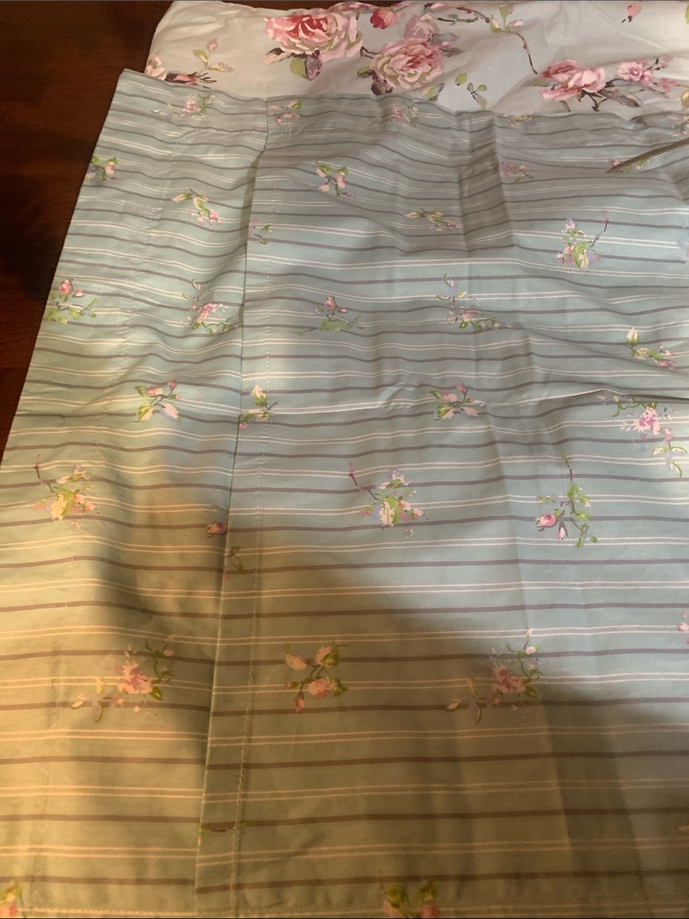 Rand new 100% cotton queen size gorgeous two pillow cases, must have !